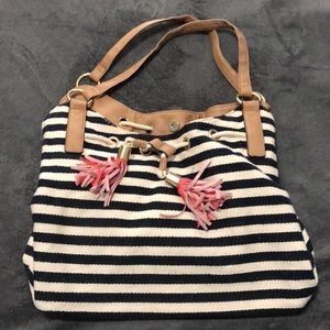 Hobo style purse